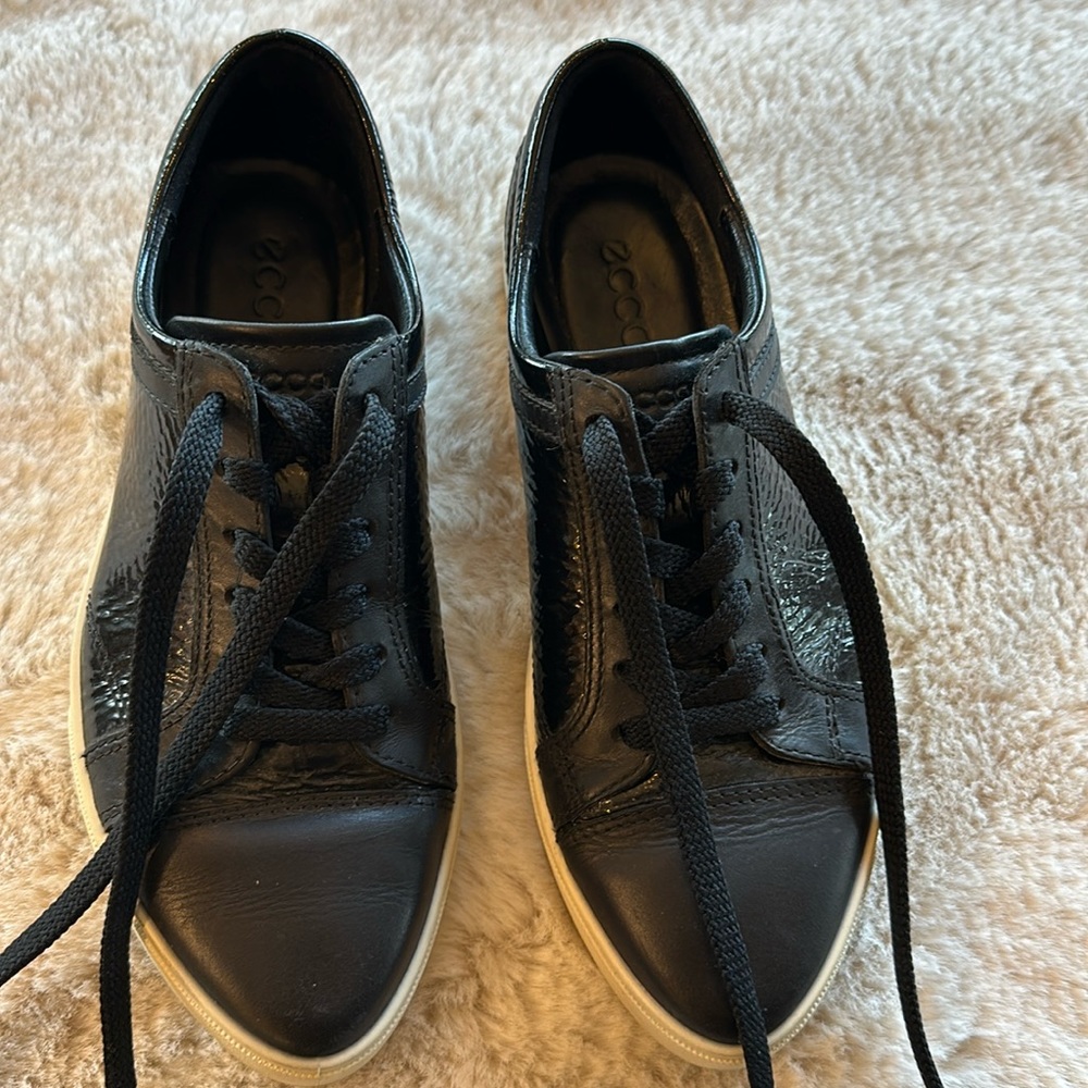 Ecco shoes